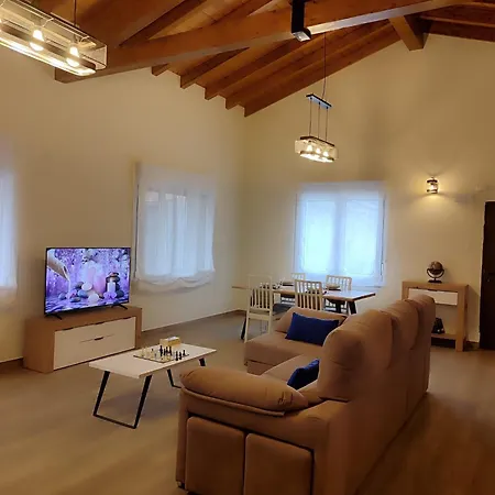 Ispilu Etxea Ferienhaus