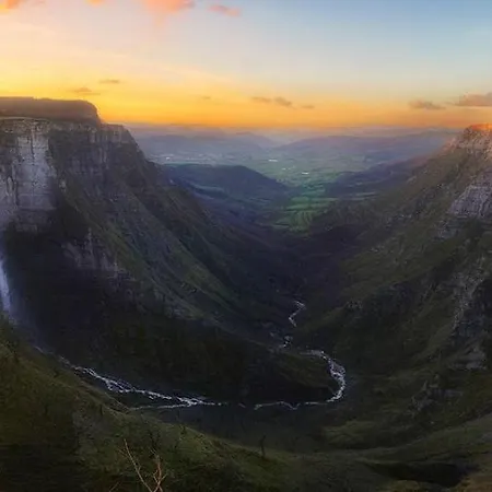 Ispilu Etxea * Espejo (Basque Country)